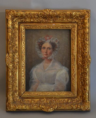  Ecole française vers 1830 
Portrait de femme portant un bonnet en dentelle 
Huile...