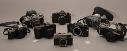 null Set of Eight miscellaneous cameras, in the state. Miranda G camera with Miranda...