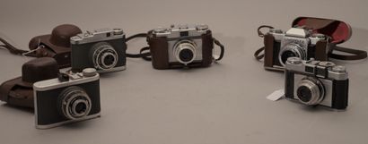 null Set of five Alsaphot and Royer miscellaneous cameras: Royer Savoyflex case with...