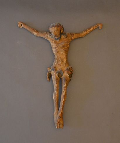 null Christ en croix en bois naturel. XVIIIème