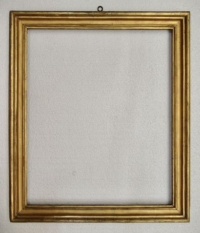 null Frame in molded limewood, gilded and yellow called "Salvador Rosa

Italy, XVII/...