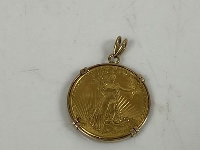 Pendant in 18K yellow gold 750‰, adorned...