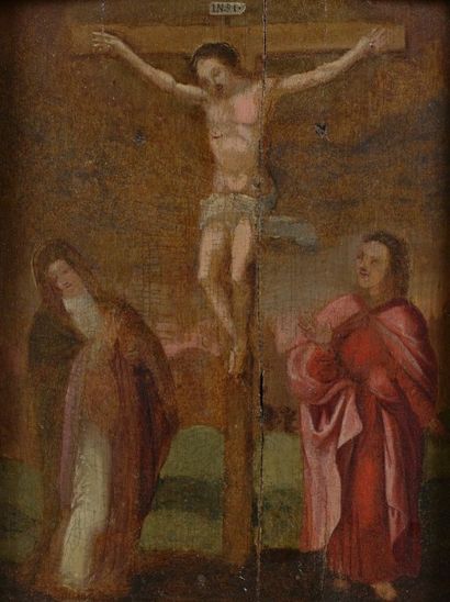 ECOLE FLAMANDE vers 1600, suiveur d'Adrien ISENBRANT Le Christ en croix avec la Vierge...