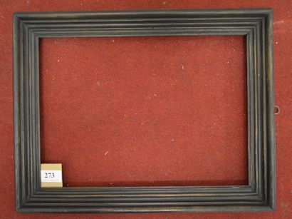 null Cadre en bois mouluré et noirci Italie, XVIIIème siècle 26,5 x 37 cm - Profil:...