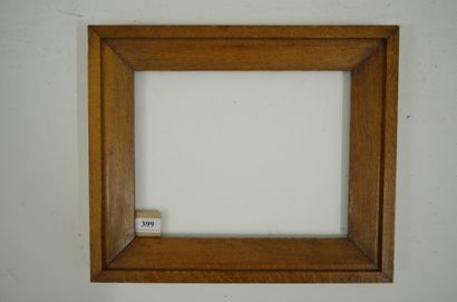 null Cadre en chêne mouluré et teinté Circa 1940 24,6 x 32 cm - Profil: 5,5 cm
