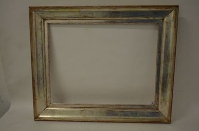null Cadre en bois mouluré et argenté Circa 1940 50 x 65,5 cm - Profil: 9 cm