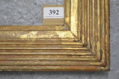 null Cadre en bois mouluré et doré de type Degas. Circa 1900 (petits éclats). 59...