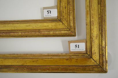 null Paire de baguettes en bois mouluré et doré. Epoque Louis XVI. 39,8 x 49 cm -...