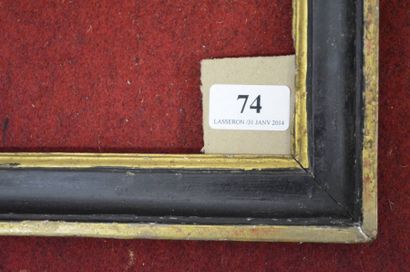 null Baguette en bois mouluré noir et or. Epoque Louis XVI. 36 x 50,6 cm - Profil:...
