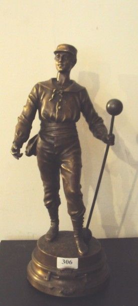 Sylvain KINSBURGER (1855-1935) Haltérophile Sculpture en bronze signée sur la terrasse...
