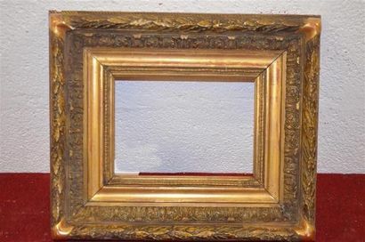 null Cadre en bois et stuc doré dit Barbizon Epoque Napoléon III 14,7 x 21 cm - Profil:...