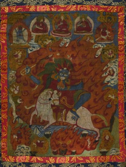 null THANGKA représentant Mahakala sur un cheval blanc entouré de flammes. Tibet,...