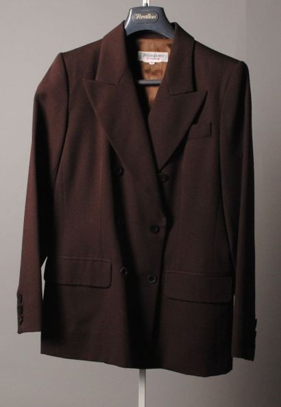 Yves Saint LAURENT Veste en lainage marron, col cranté, double boutonnage, une poche...