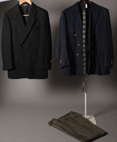 LANVIN, Anonyme, Pal ZILERI Lot composé d'une veste en lainage bouclette noir, d'une...