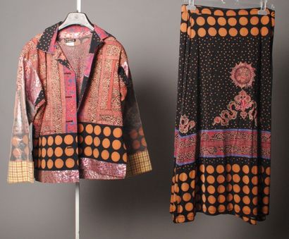 Issey MIYAKE Ensemble en coton et nylon imprimé patchwork, veste à col cranté, simple...