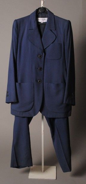 Yves SAINT LAURENT Rive Gauche Tailleur en soie sauvage bleu marine, veste à col...