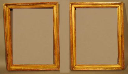 null Paire de baguette en bois mouluré, doré. Epoque Louis XVI 19,4 x 25,6 cm - Profil:...