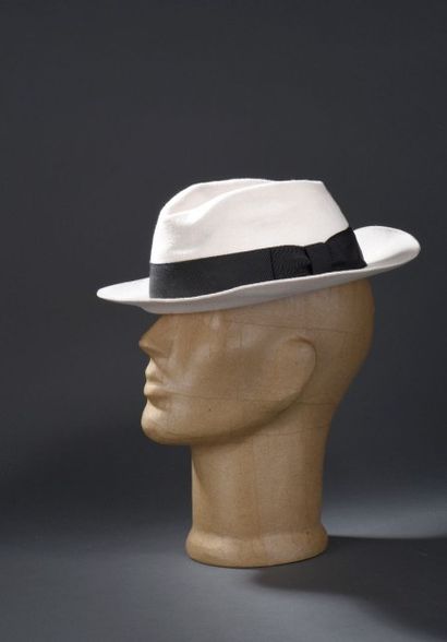 null Michael JACKSON GOLDEN GATE HAT COMPANY, Los Angeles, California -
International...