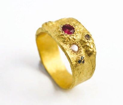 ESTHER Collection "Neguev" - Bague en or ornée d'une tourmaline rubellite, de diamant...