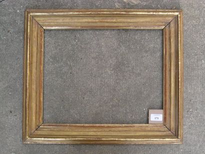null Cadre en chêne mouluré et doré dit à pastel. Epoque Louis XV 31 x 39,3 cm -...