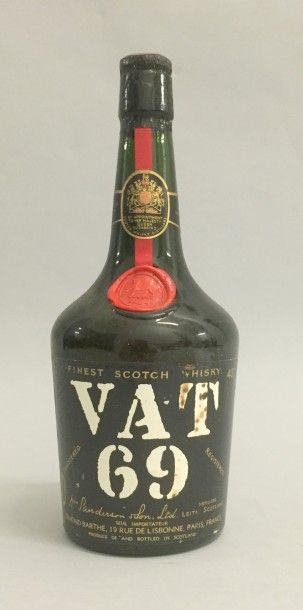 null 1 bouteille Whisky Vat 69 Scotch Whisky 