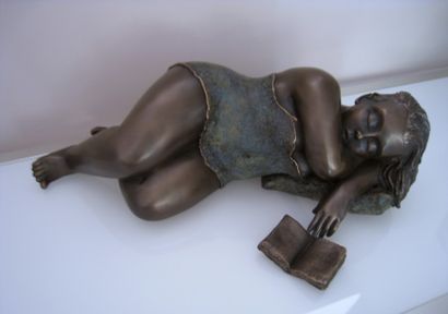 null Michèlle PEYRE dit MIMI "Le songe de Tamara" Bronze L : 53 cm