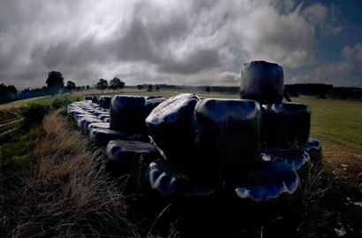 null Bernard LANGENSTEIN "installation agricole" 1/30 Photographie Format A3