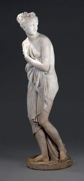 D'après Antonio CANOVA Sculpture en marbre blanc, représentant Aphrodite sortant...