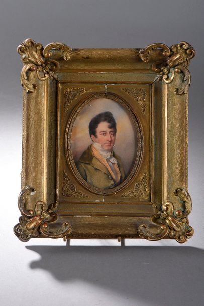 null ISABEY Jean - Baptiste (Attribué à) 

Nancy 1767 - Paris 1855

Portrait d'homme...