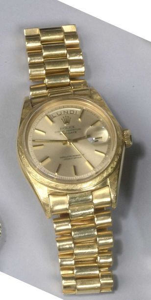 null Rolex, Day-Date, Ref. 1806, n° 185xxxx, vers 1967.

Une rare montre en or jaune...
