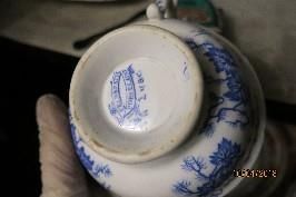 null Creil-Montereau

Service à thé en faïence blanche à décor bleu de pampres de...
