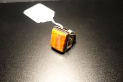 null Sterling 

Bague, pierre orange 

Prix de vente boutique 500