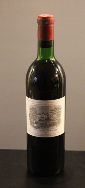 null 1 bouteille CHATEAU LAFITE ROTHSCHILD 1970 1 er GCC Pauillac ( NTLB)