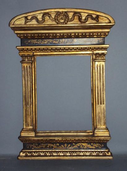 null Cadre à édicule de style Renaissance Italienne XXe siècle 17,6 x 12,7 cm
