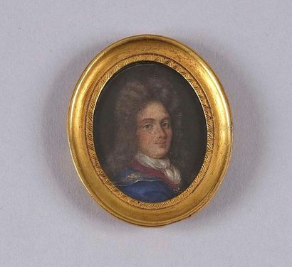 null ECOLE FRANCAISE Début du XVIIIe siècle 

Portrait d'homme de trois - quart aux...