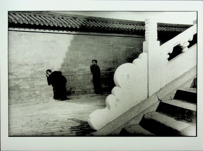 Marc Riboud (1923-2016) 
Game of the echo of the Temple of Heaven 1983 Black and...