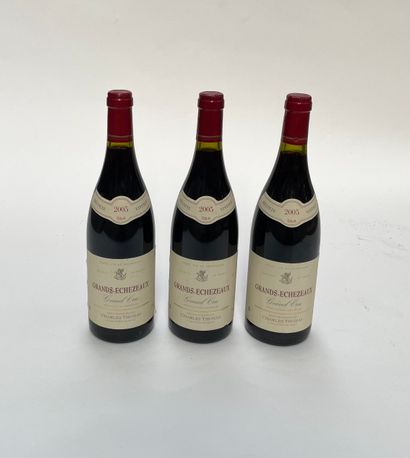 3 bouteilles Grands -Echezeaux Grand Cru Grands -Echezeaux Grand Cru 2005 Domaine...