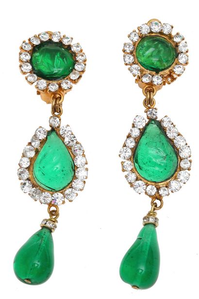 CHANEL An important Chanel emerald-green demi-parure, 1985,

An important Chanel...