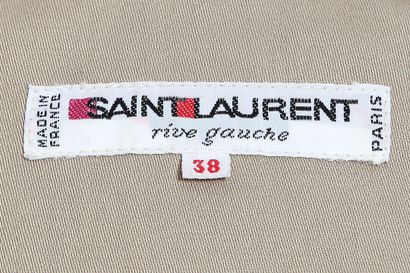 Yves Saint LAURENT Tunique "Safari" ou "Saharienne" d'Yves Saint Laurent, fin des...