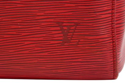LOUIS VUITTON A Louis Vuitton cherry-red Epi leather holdall, modern

A Louis Vuitton...