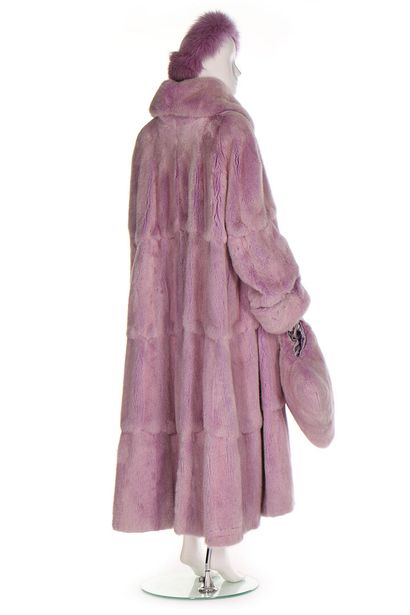 null A lavender swing-style mink coat, probably 1990s,

A lavender swing-style mink...