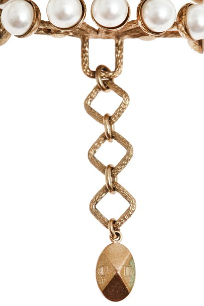 CHRISTIAN DIOR A Christian Dior by Raf Simons faux-pearl collar, circa 2015,,

signed,...