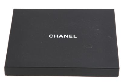CHANEL Un sac 2.55 en cuir agneau matelassé " outerspace " de Chanel, automne-hiver...