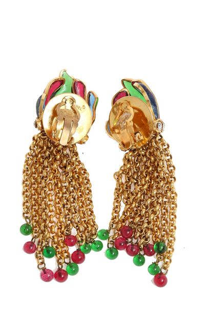 CHANEL A pair of Chanel pate de verre 'flame' earrings with gilt chain bangs, 1970s

A...