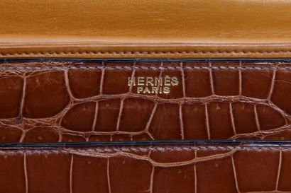HERMES Un sac chaine d'ancres Hermès 1960s,

An Hermès sac chaine d'ancres 1960s,

crocodylus...