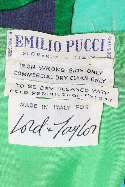 PUCCI Une robe en velours imprimé Pucci, années 1960,

A Pucci printed velvet maxi-dress...