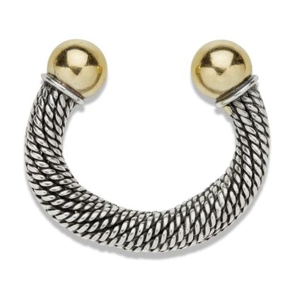 RENE BOIVIN Bracelet "corde" argent et or, par Réné Boivin 
 
Formant un jonc fait...