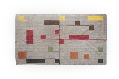 Travail contemporain de style Bauhaus Two rugs



In wool

With polychrome geometric...