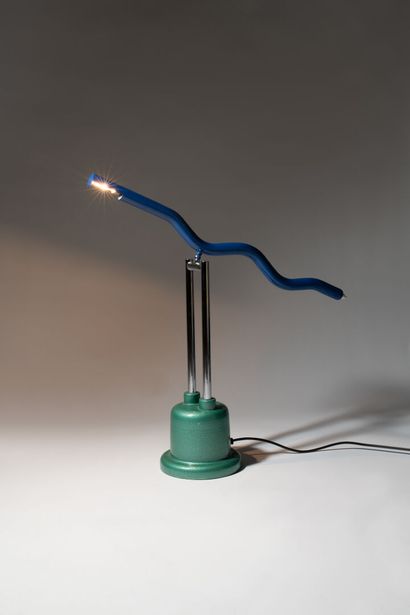 MARTINE BEDIN (NÉE EN 1957) Lampe de table, modèle Eastern

Création 1982

Acier...