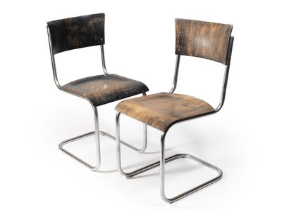 MART STAM (1899-1986) Paire de chaises, modèle S10

Circa 1930



Assise et dossier...